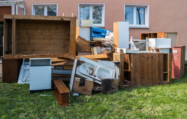 Best Yard Waste Removal  in East Washington, PA